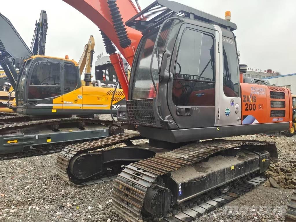 Hitachi ZX 200-3 Raupenbagger