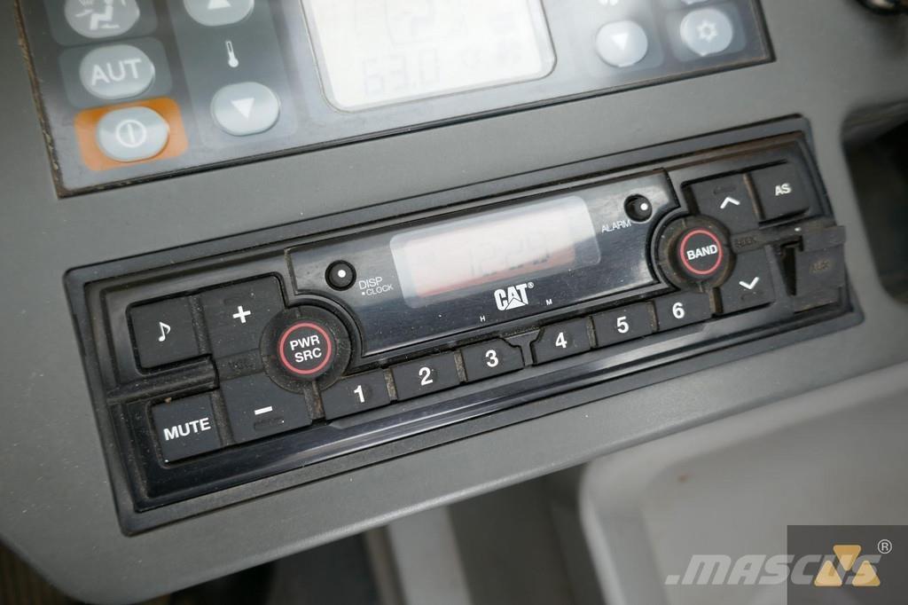 CAT 325F LCR Raupenbagger