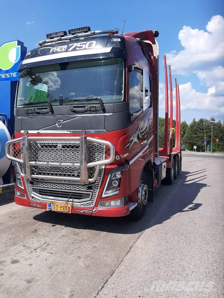 Volvo FH 16 Holztransporter