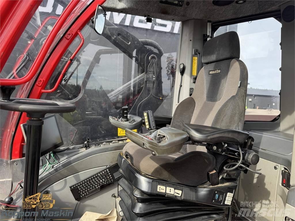 Komatsu 931XC Harvester