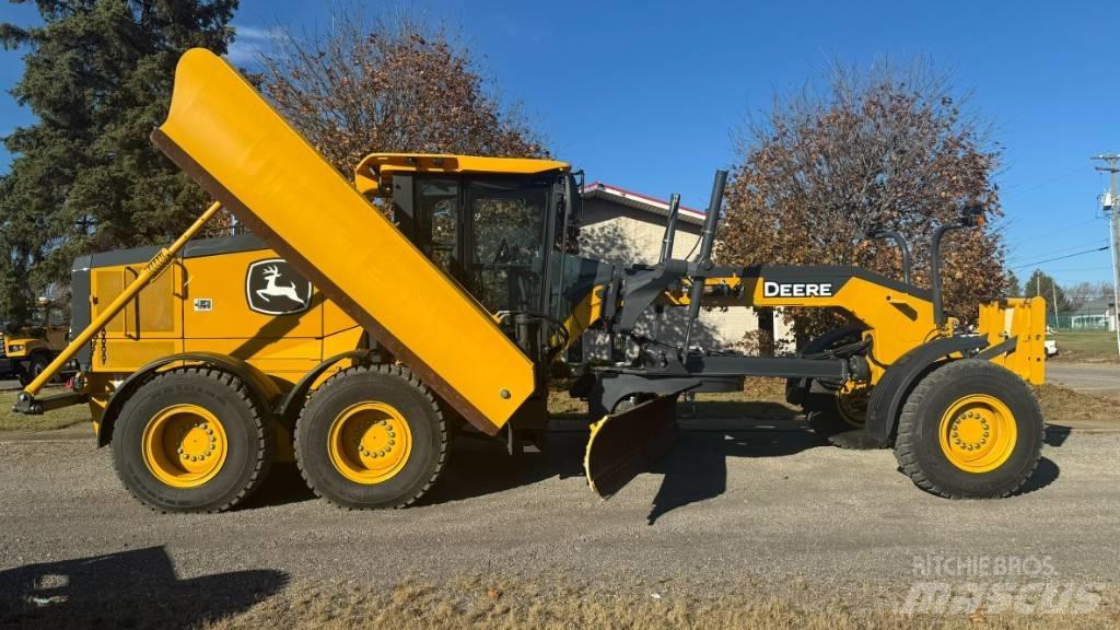 John Deere 872 G Grader