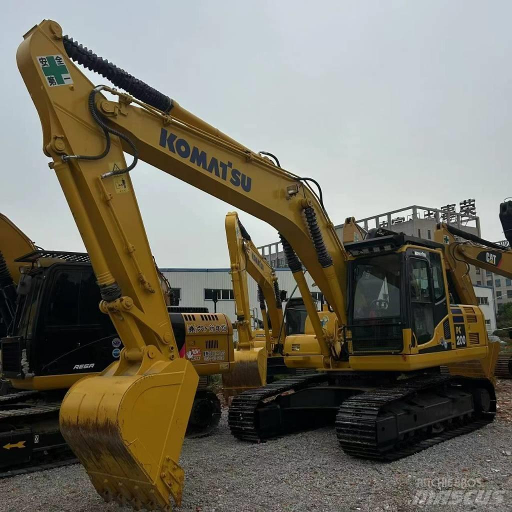 Komatsu 200-8 Raupenbagger