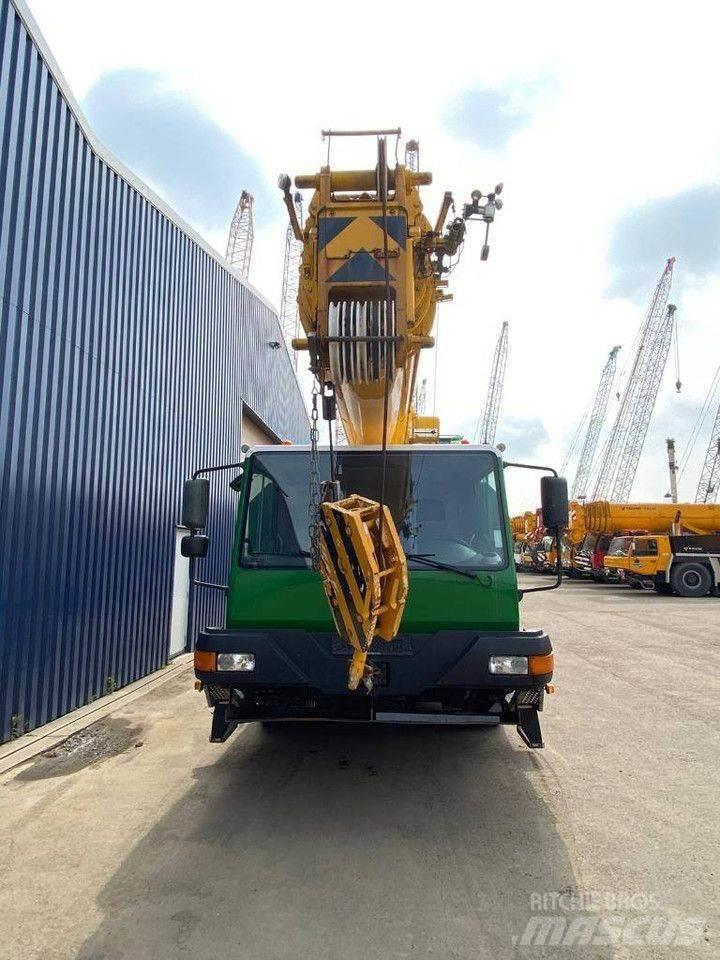 Liebherr LTM1030-2 All-Terrain-Krane