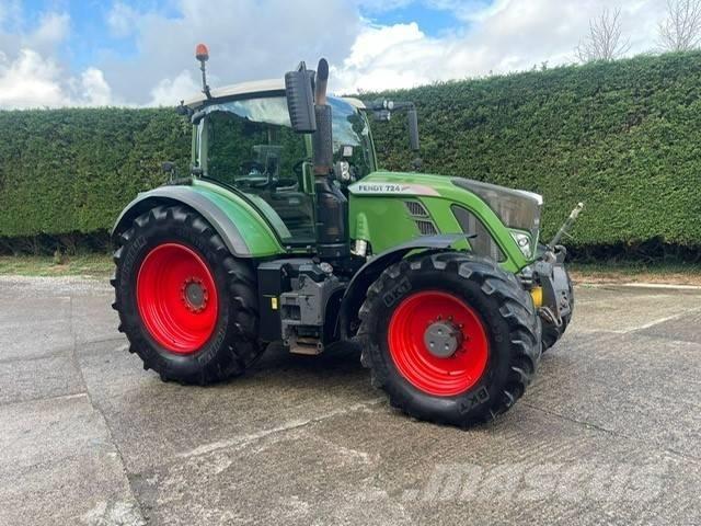 Fendt 724 Profi Plus Traktoren