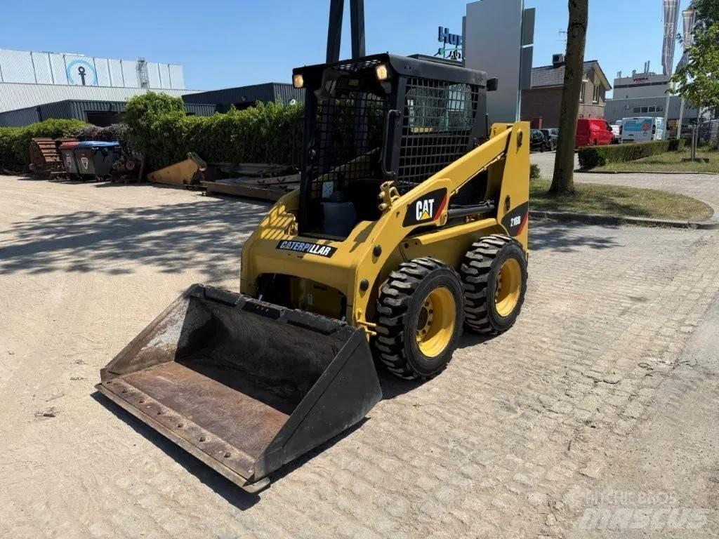 CAT 216B (226,S130) Kompaktlader