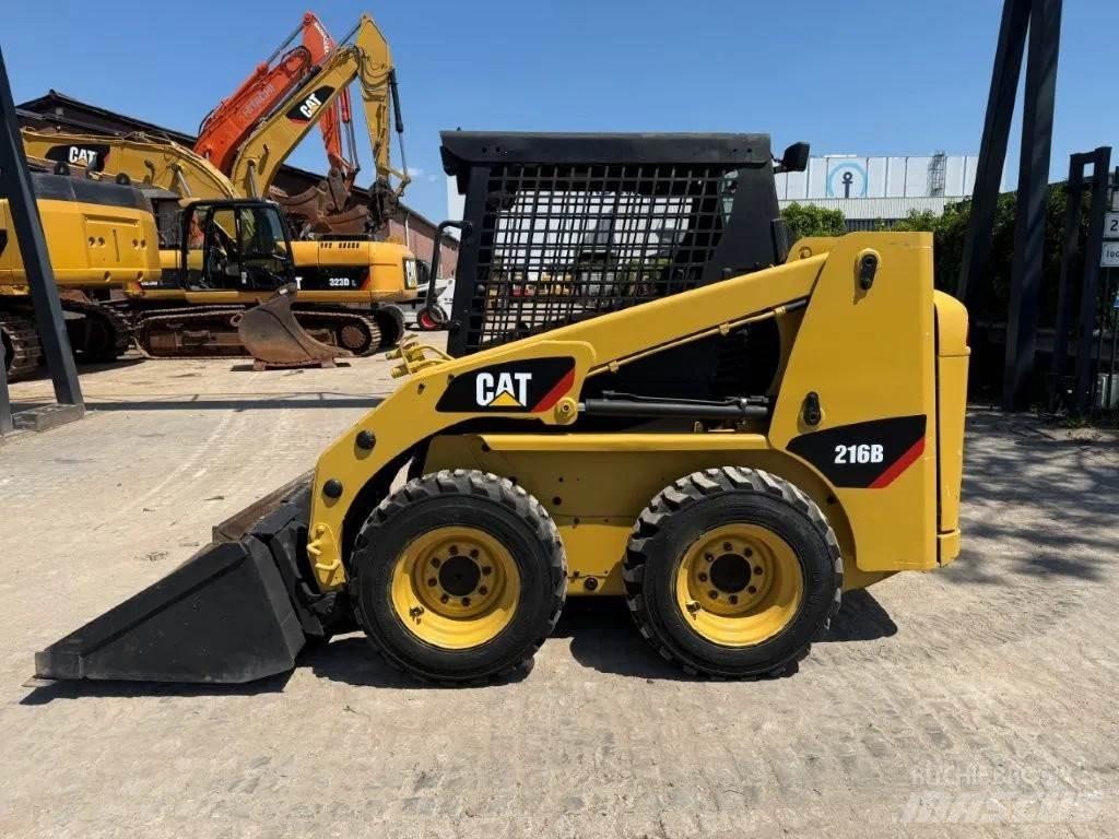 CAT 216B (226,S130) Kompaktlader