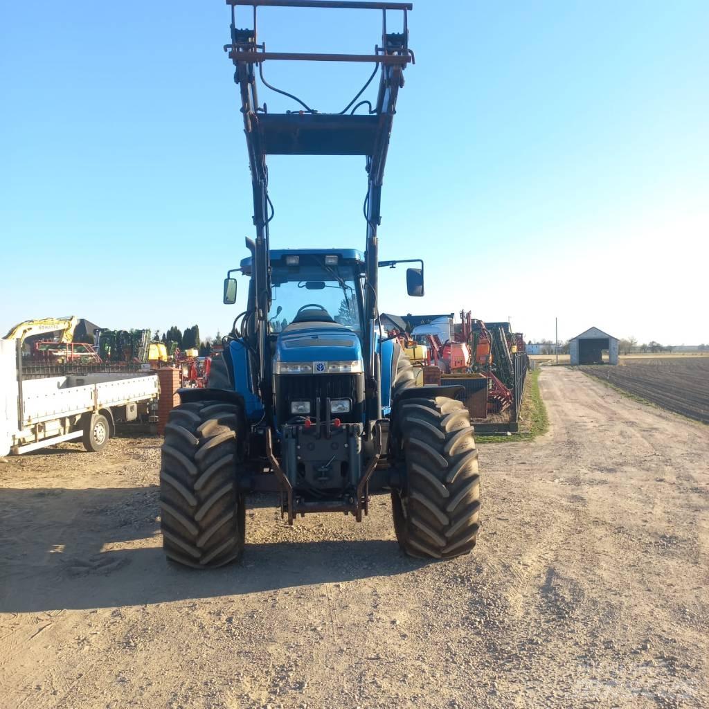 New Holland 8770 Traktoren