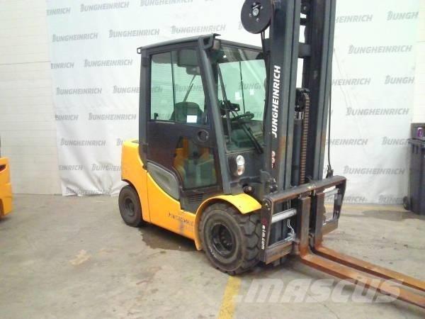 Jungheinrich DFG 430 Dieselstapler