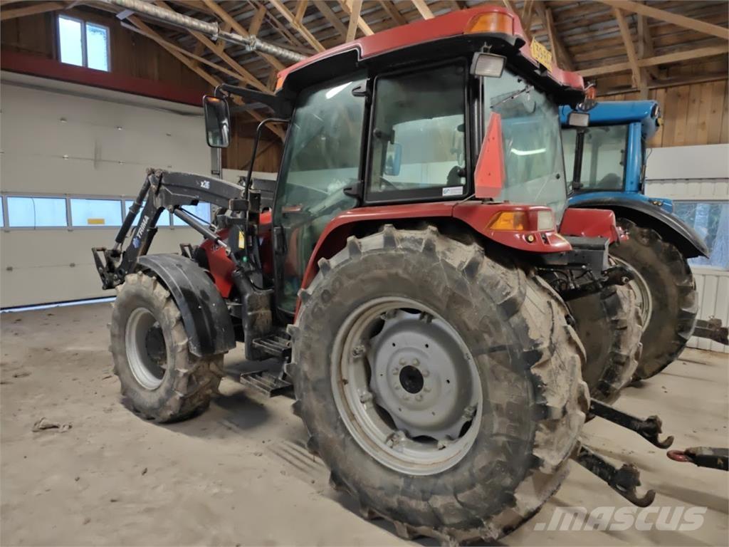 CASE JXU 115 Traktoren