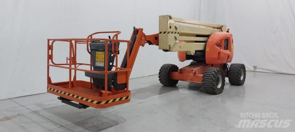 JLG 450 AJ Gelenkteleskoparbeitsbühnen