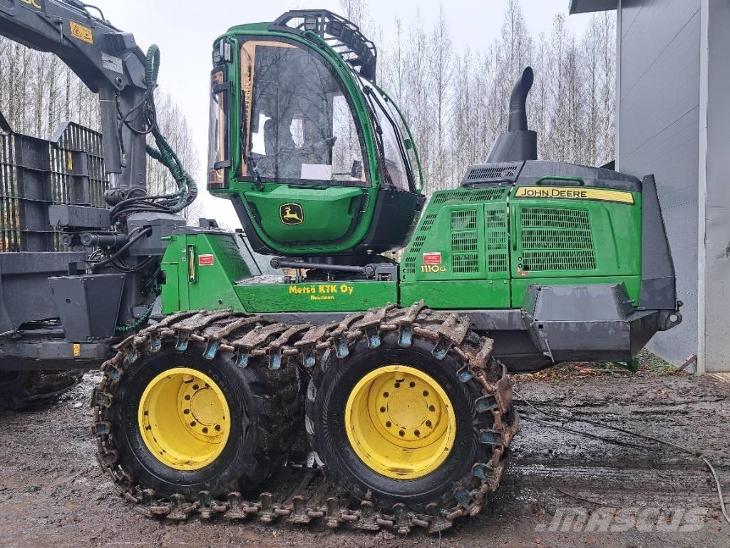 John Deere 1110 G Forwarder