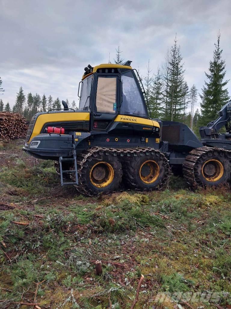Ponsse Ergo 8W Harvester