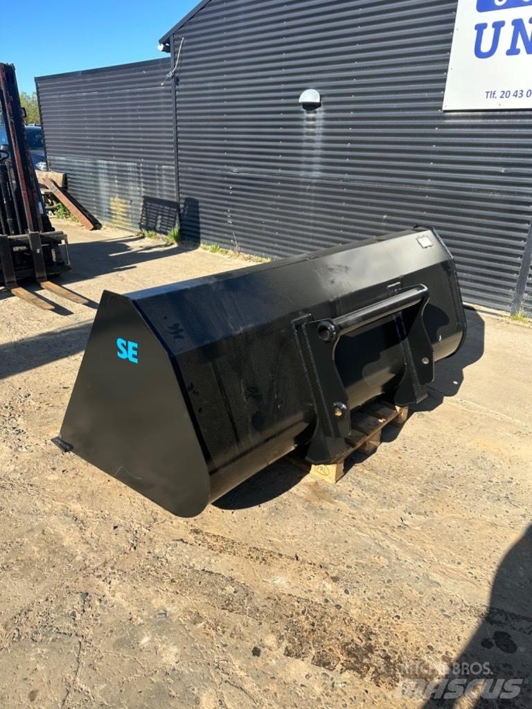  SE AB Manitou Schaufeln