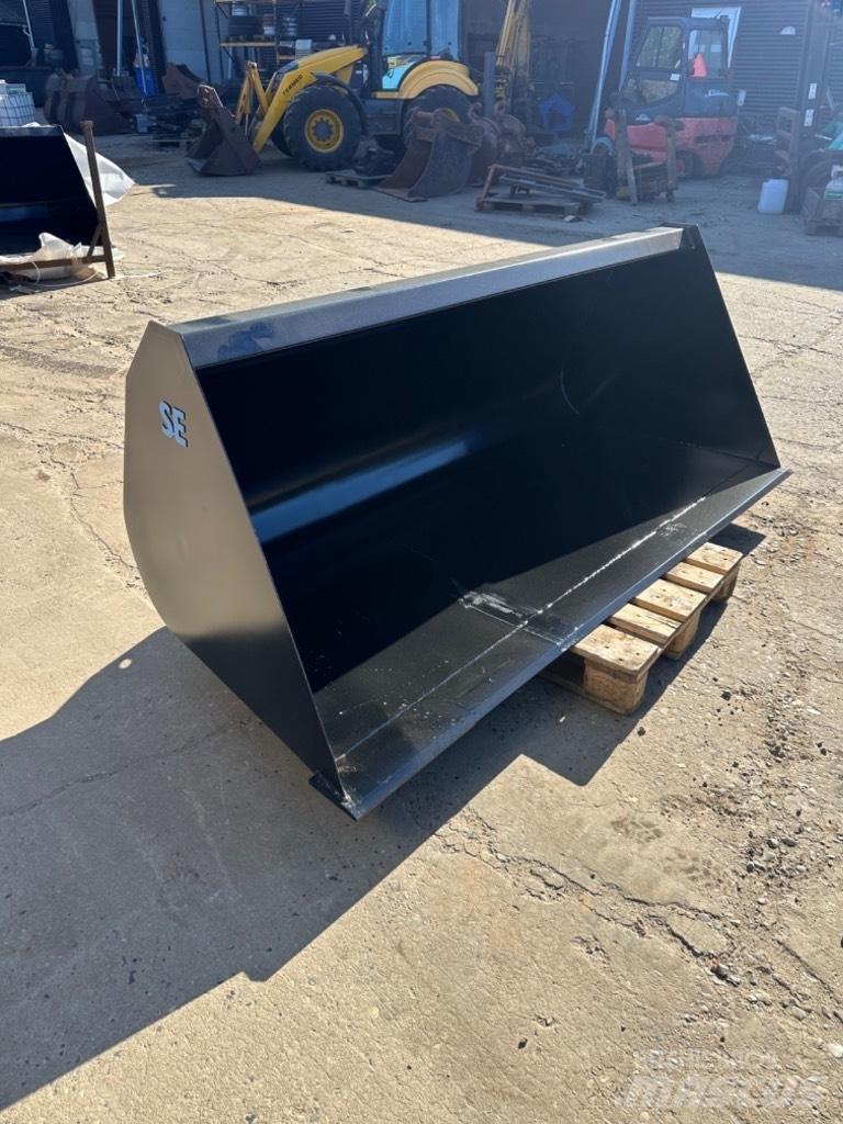  SE AB Manitou Schaufeln