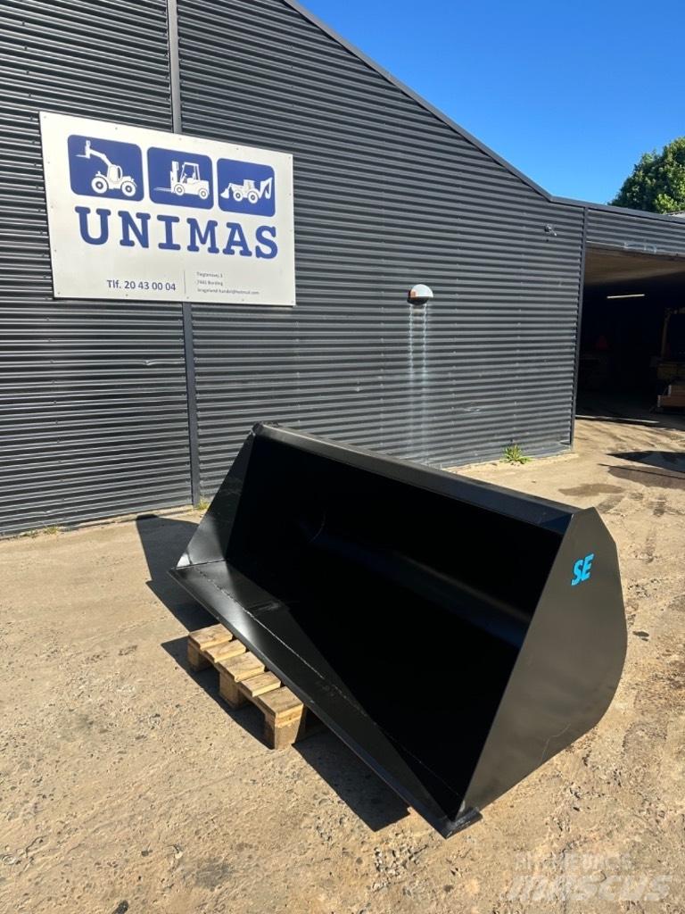  SE AB Manitou Schaufeln