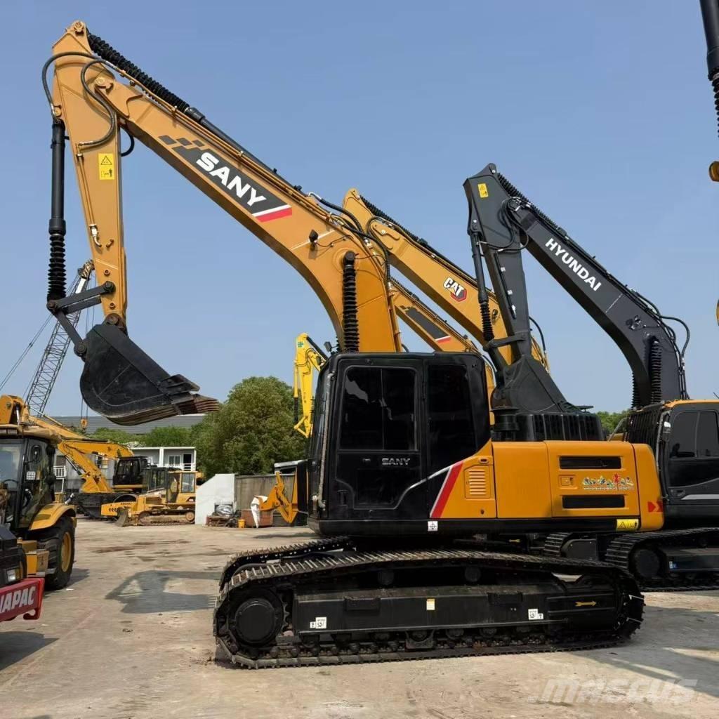 Sany SY215 C Raupenbagger