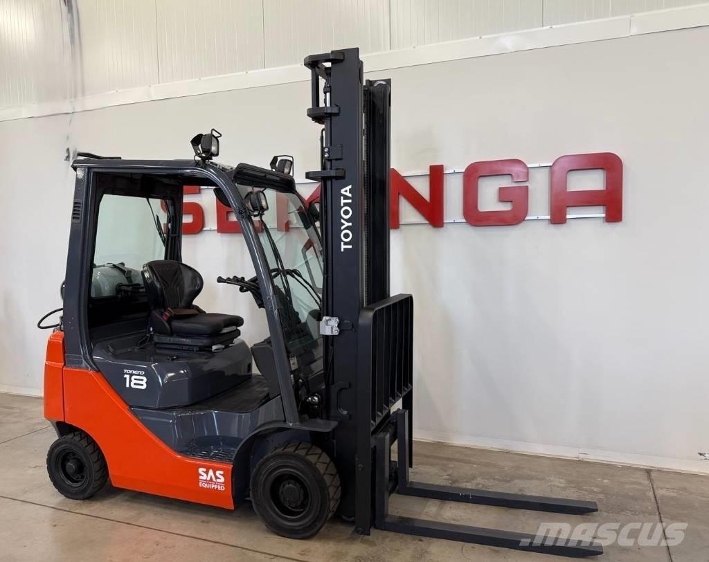Toyota 10894 - 8FGF18 Gasstapler