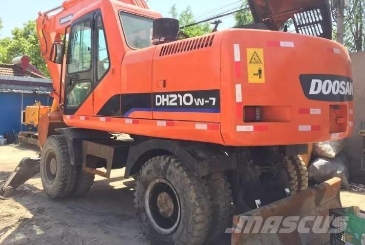 Doosan DH210W-7 Mobilbagger