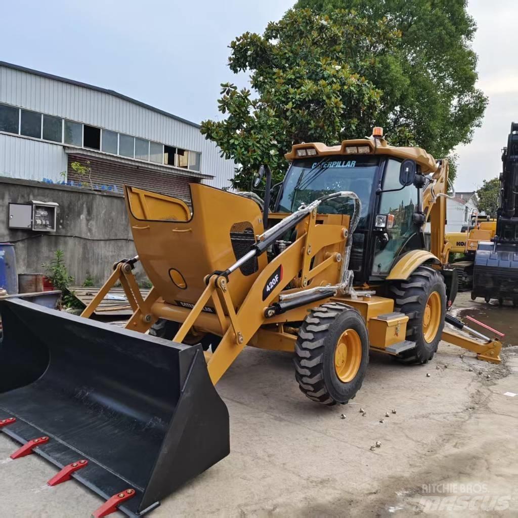 CAT 420 F Baggerlader