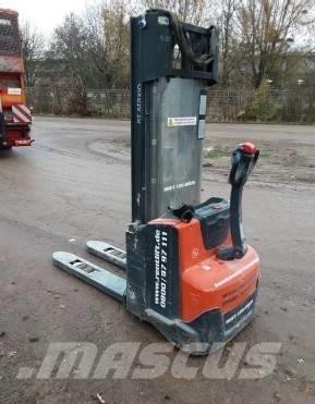 Toyota BT SWE 120 L Handgeführter Palettenstapler