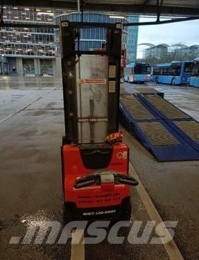 Toyota BT SWE 120 L Handgeführter Palettenstapler
