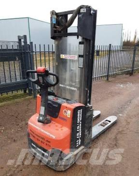 Toyota BT SWE 120 L Handgeführter Palettenstapler