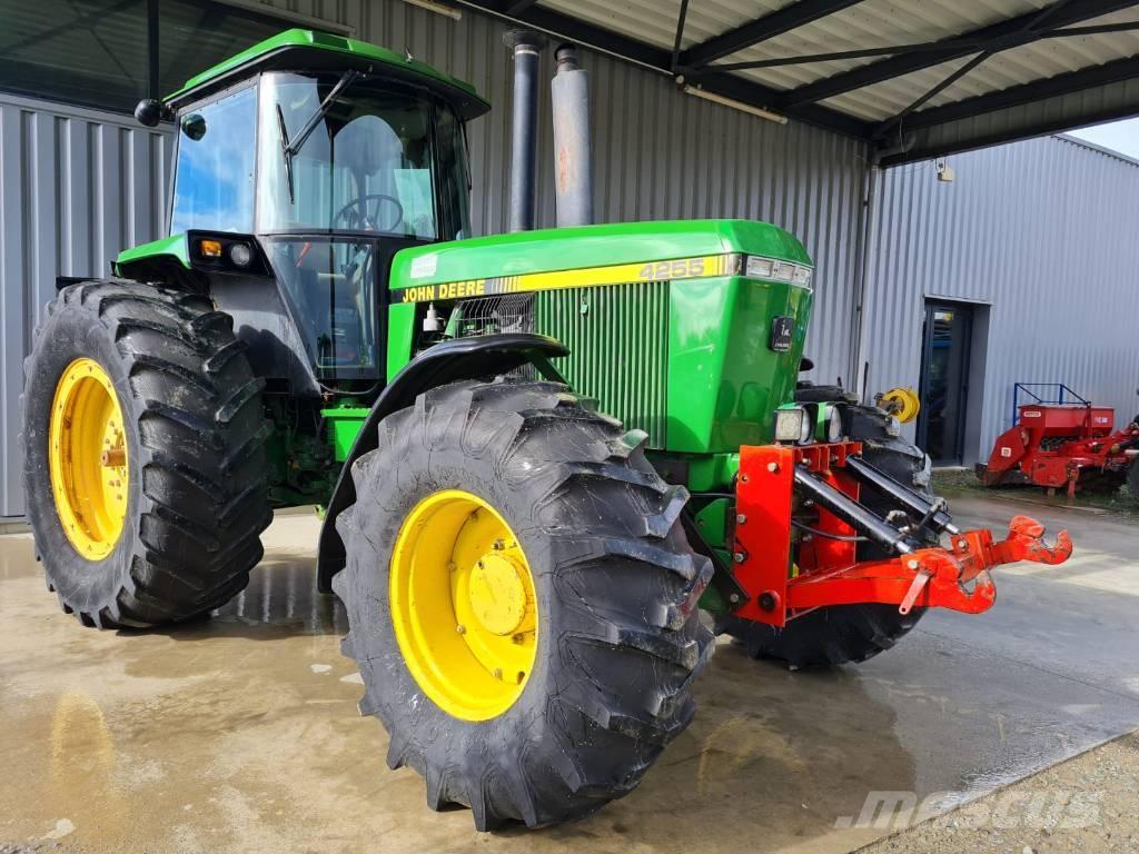 John Deere 4255 Traktoren