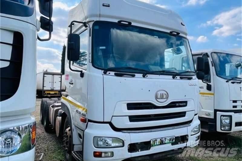 UD TRUCKS QUON Andere Fahrzeuge