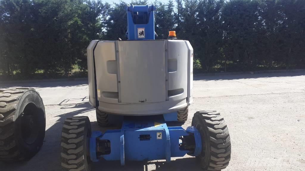 Genie Z 34/22 Gelenkteleskoparbeitsbühnen
