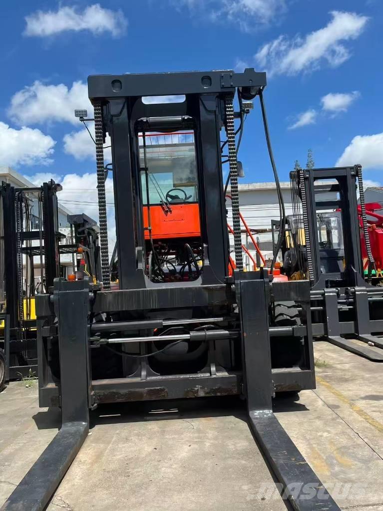 Heli CPCD 25 Dieselstapler
