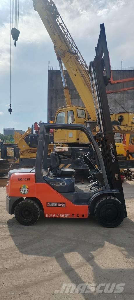 Toyota FD 30 Dieselstapler