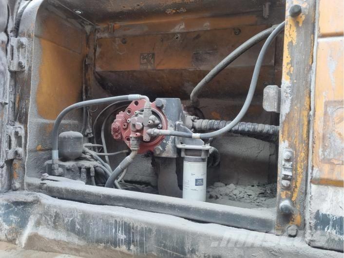 Hyundai Robex 300 LC Raupenbagger