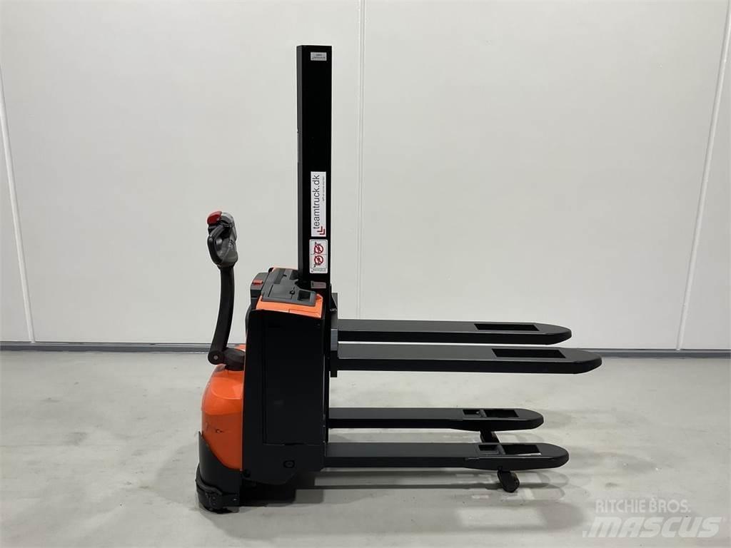 BT SWE080L Selbstfahrstapler