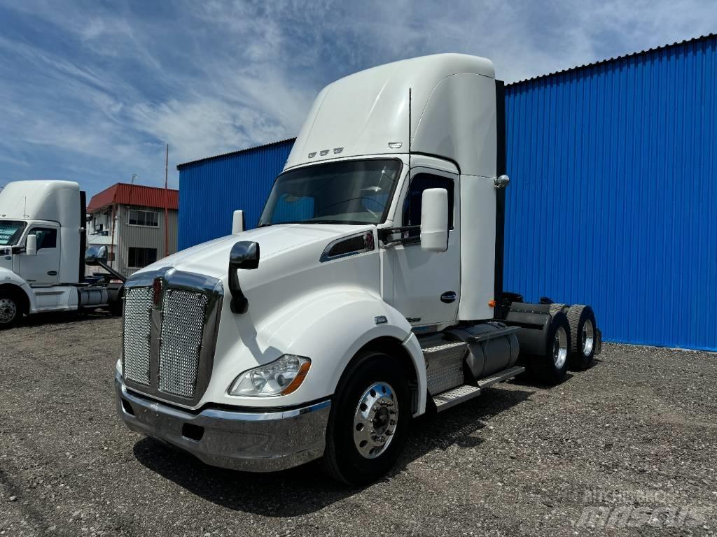 Kenworth T 680 Sattelzugmaschinen