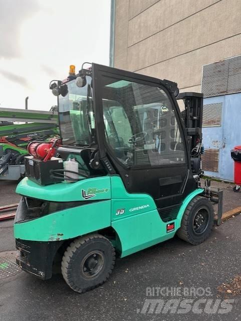 Mitsubishi FD 35 N Dieselstapler