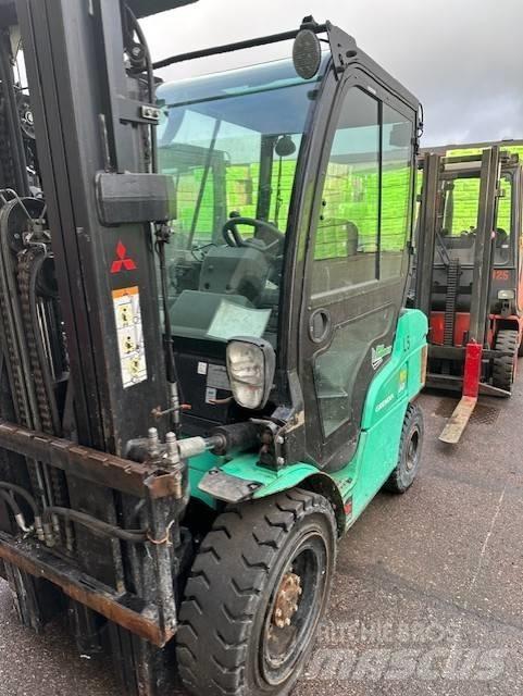 Mitsubishi FD 35 N Dieselstapler