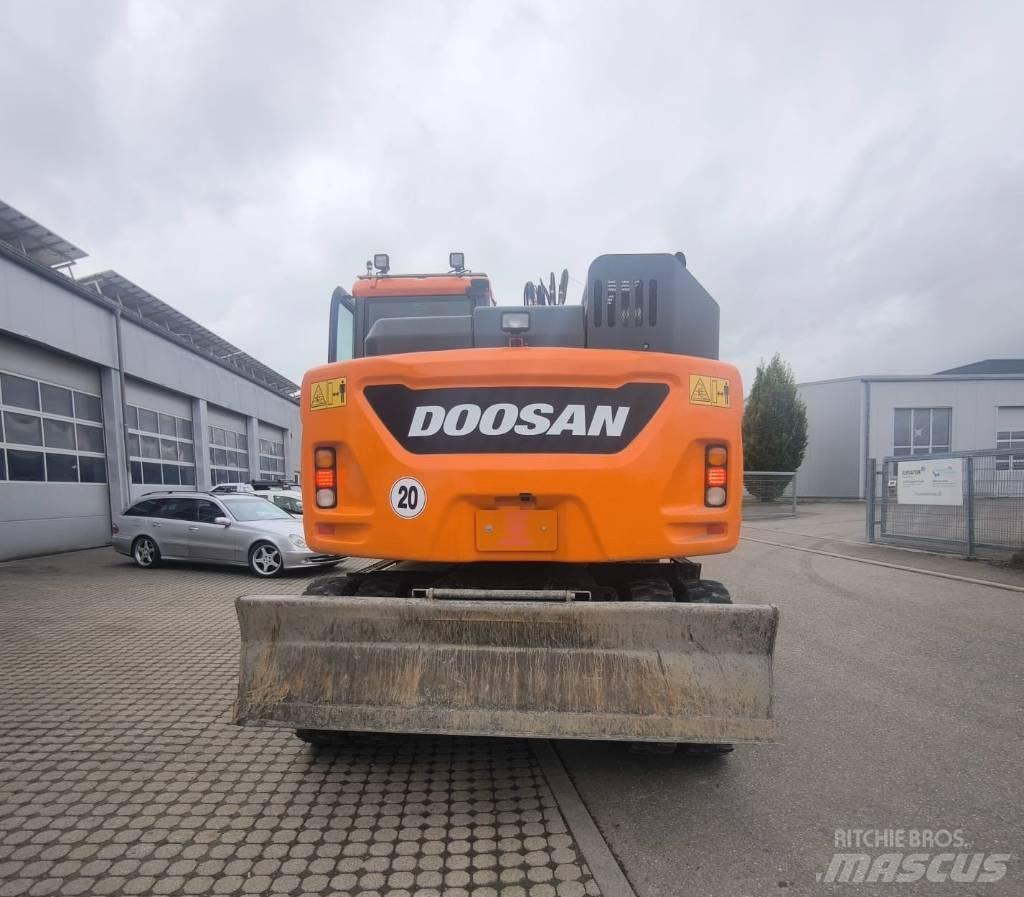 Doosan DX 165 W Mobilbagger