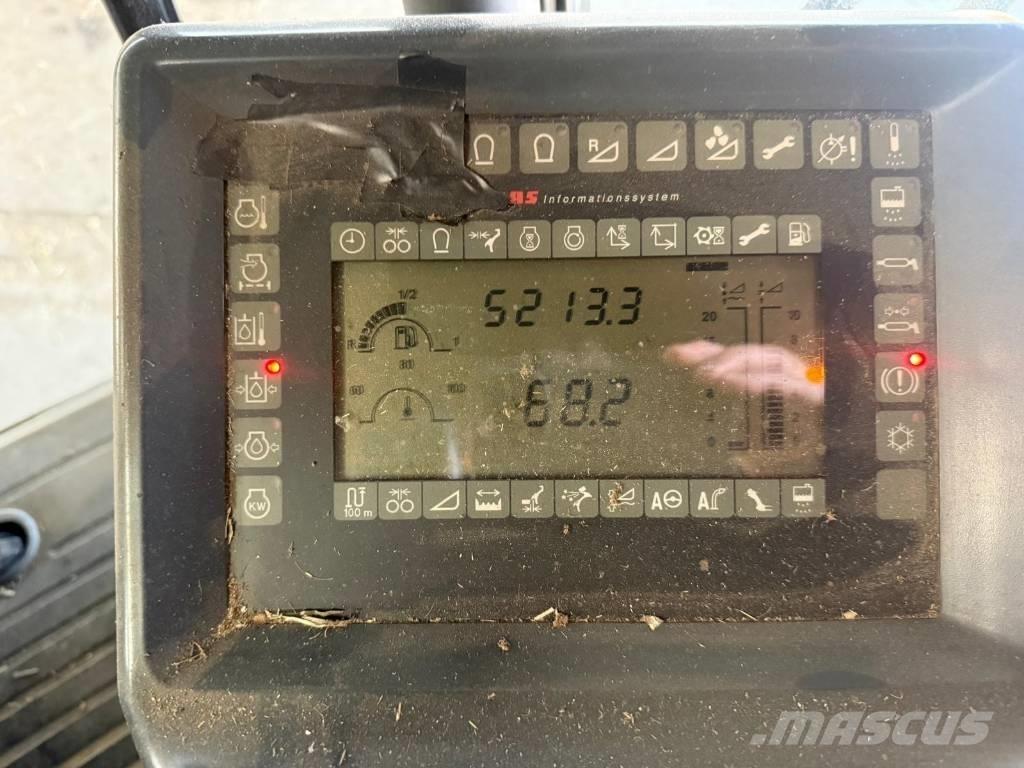 CLAAS Jaguar 900 Selbstfahrende Häcksler