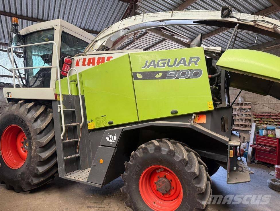 CLAAS Jaguar 900 Selbstfahrende Häcksler