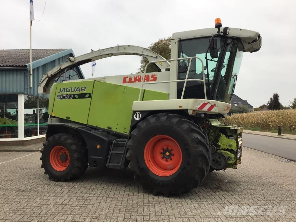 CLAAS Jaguar 900 Mähdrescher