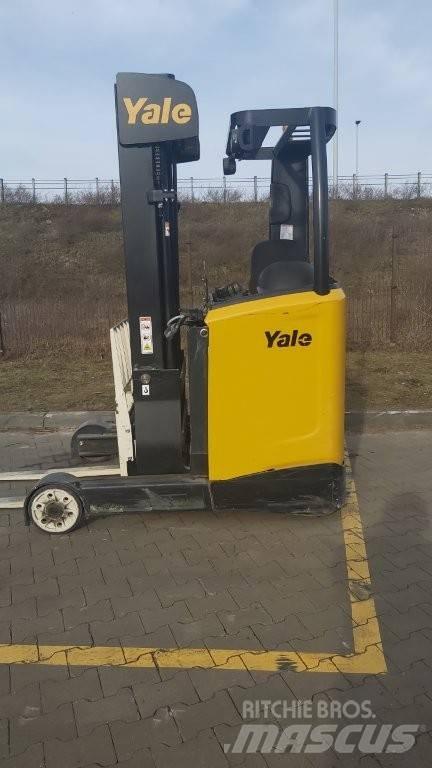 Yale MR14 Schubmaststapler