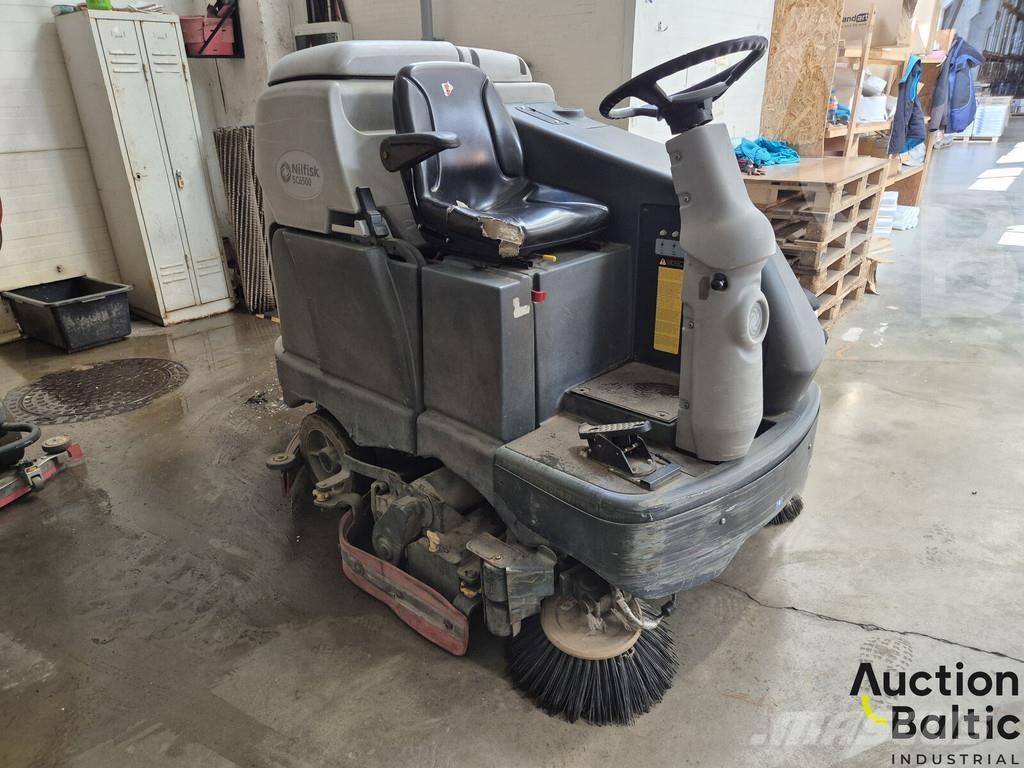 Nilfisk SC6500 Kehrer