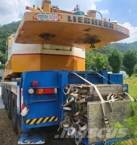Liebherr LTM 1120 All-Terrain-Krane