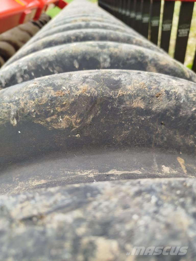 Väderstad Carrier400 Scheibeneggen