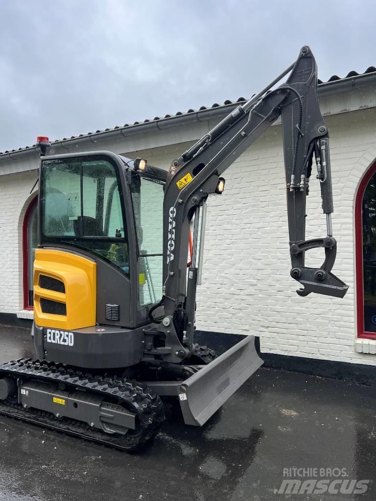 Volvo ECR 25 D Minibagger < 7t