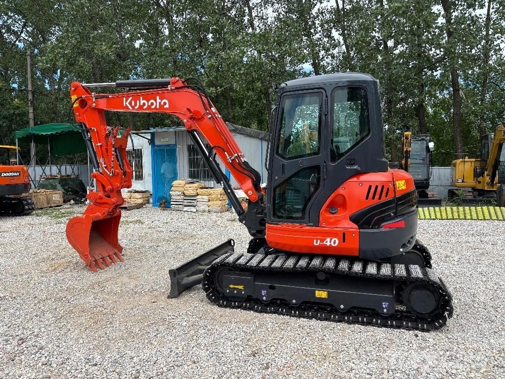 Kubota U40 Minibagger < 7t