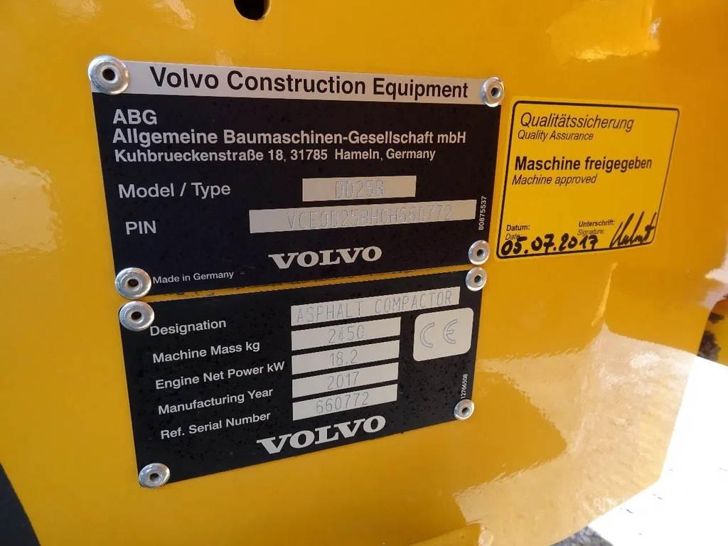 Volvo DD25B Tandemwalzen