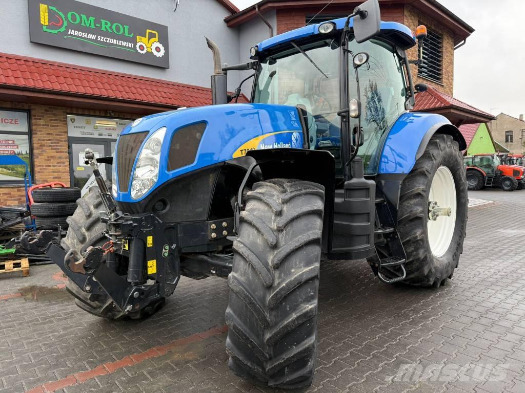 New Holland T 7040 Traktoren