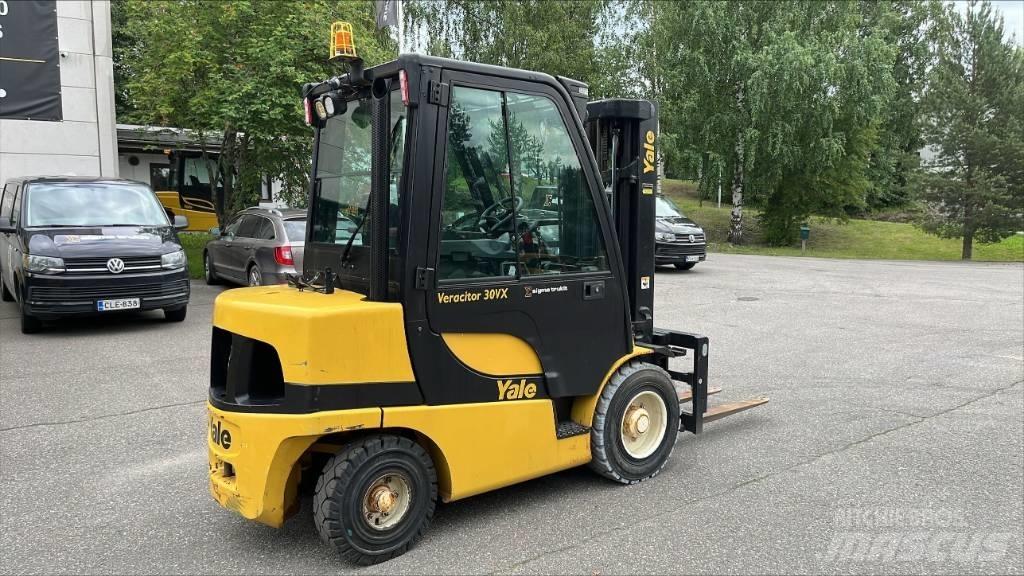 Yale GDP30VX Dieselstapler
