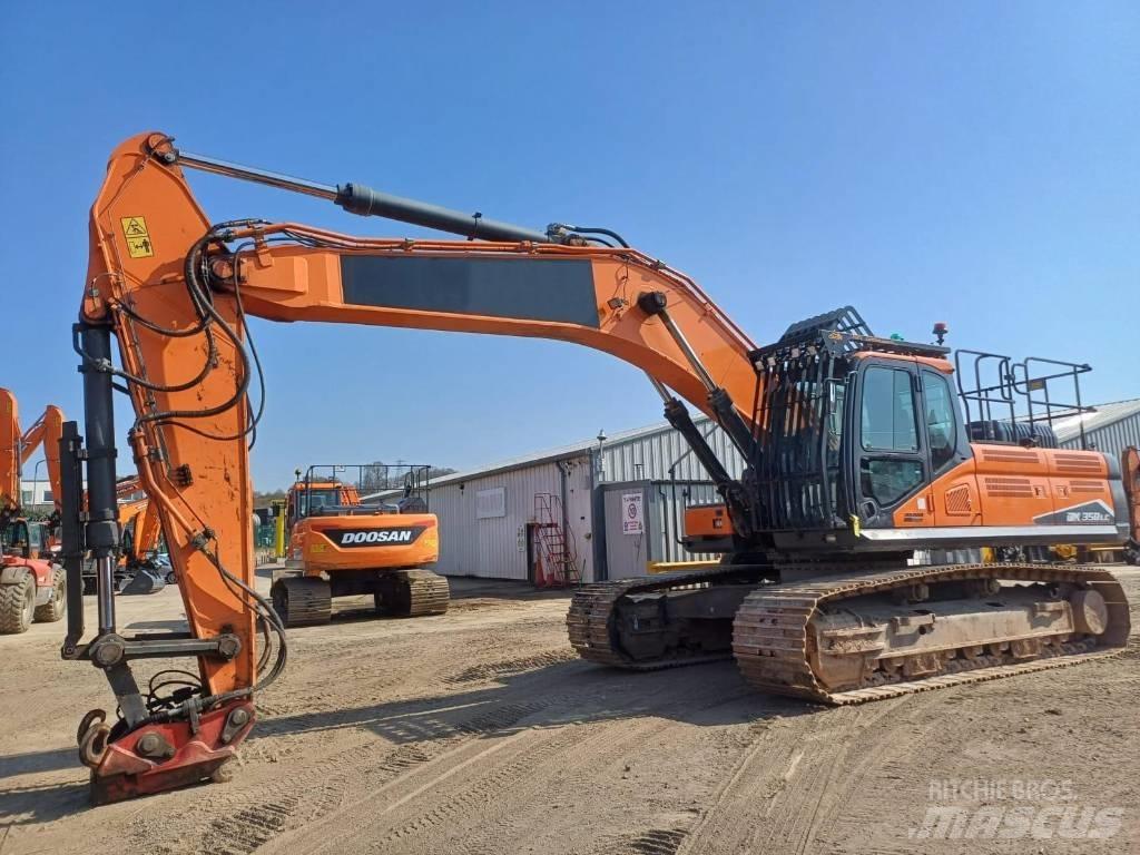 Doosan DX 350 LC-7 Raupenbagger